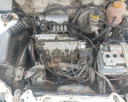 Білий Деу Сенс, об'ємом двигуна 1.4 л та пробігом 150 тис. км за 1250 $, фото 2 на Automoto.ua