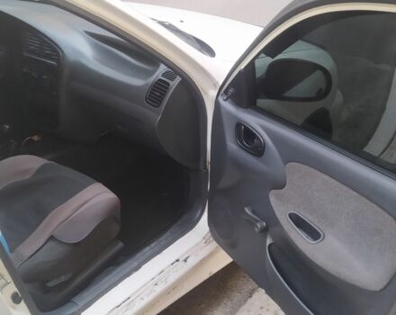 Белый Дэу Сенс, объемом двигателя 1.4 л и пробегом 220 тыс. км за 1500 $, фото 5 на Automoto.ua