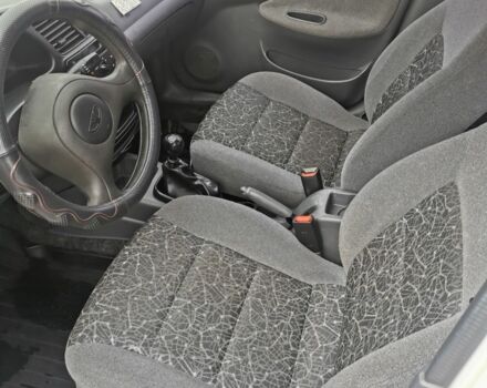 Дэу Сенс 2008 в Кривом Роге на Automoto.ua Белый Дэу Сенс, объемом двигателя 1.5 л и пробегом 189 тыс. км за 2600 $, фото 6 на Automoto.ua