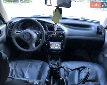 Білий Деу Сенс, об'ємом двигуна 1.3 л та пробігом 300 тис. км за 1999 $, фото 12 на Automoto.ua