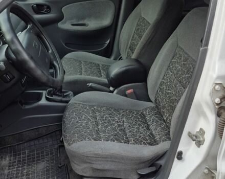 Белый Дэу Сенс, объемом двигателя 1.6 л и пробегом 187 тыс. км за 2200 $, фото 6 на Automoto.ua