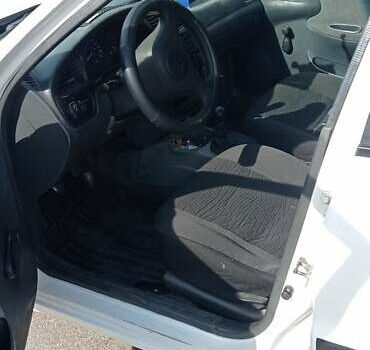 Белый Дэу Сенс, объемом двигателя 1.5 л и пробегом 241 тыс. км за 2200 $, фото 5 на Automoto.ua