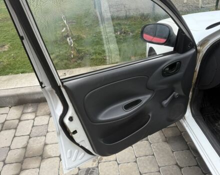 Білий Деу Сенс, об'ємом двигуна 1.3 л та пробігом 135 тис. км за 1850 $, фото 4 на Automoto.ua