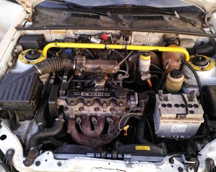 Белый Дэу Сенс, объемом двигателя 1.5 л и пробегом 288 тыс. км за 1400 $, фото 5 на Automoto.ua