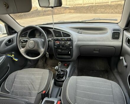 Белый Дэу Сенс, объемом двигателя 1.3 л и пробегом 70 тыс. км за 2550 $, фото 7 на Automoto.ua