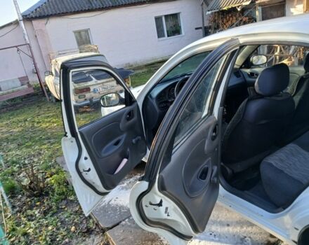 Білий Деу Сенс, об'ємом двигуна 1.3 л та пробігом 300 тис. км за 2600 $, фото 5 на Automoto.ua