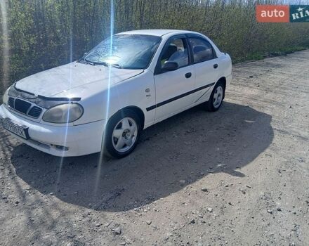 Белый Дэу Сенс, объемом двигателя 1.3 л и пробегом 156 тыс. км за 950 $, фото 1 на Automoto.ua