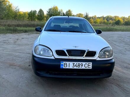 Дэу Сенс 2003 в Гадяче на Automoto.ua Белый Дэу Сенс, объемом двигателя 1.3 л и пробегом 300 тыс. км за 1200 $, фото 1 на Automoto.ua
