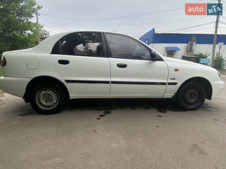 Дэу Сенс 2003 в Славянске на Automoto.ua Белый Дэу Сенс, объемом двигателя 1.3 л и пробегом 150 тыс. км за 1600 $, фото 1 на Automoto.ua