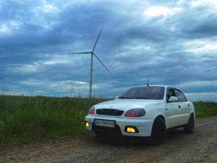 Деу Сенс 2003 у Краматорске на Automoto.ua Білий Деу Сенс, об'ємом двигуна 1.3 л та пробігом 240 тис. км за 2500 $, фото 1 на Automoto.ua