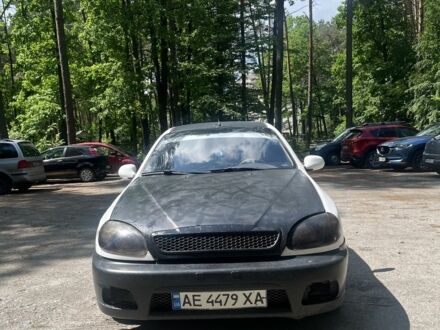Білий Деу Сенс, об'ємом двигуна 1.5 л та пробігом 268 тис. км за 996 $, фото 1 на Automoto.ua