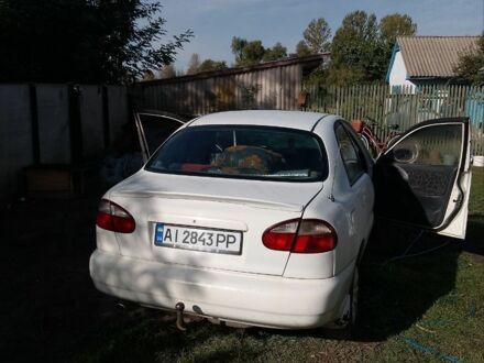 Деу Сенс 2003 у Броварах на Automoto.ua Білий Деу Сенс, об'ємом двигуна 1.5 л та пробігом 420 тис. км за 2100 $, фото 1 на Automoto.ua