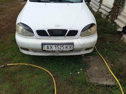 Деу Сенс 2003 у Валках на Automoto.ua Білий Деу Сенс, об'ємом двигуна 1.3 л та пробігом 300 тис. км за 947 $, фото 1 на Automoto.ua