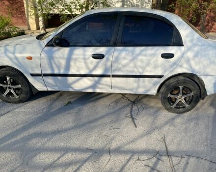 Белый Дэу Сенс, объемом двигателя 1.3 л и пробегом 165 тыс. км за 1200 $, фото 1 на Automoto.ua