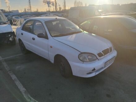 Белый Дэу Сенс, объемом двигателя 1.3 л и пробегом 321 тыс. км за 575 $, фото 1 на Automoto.ua