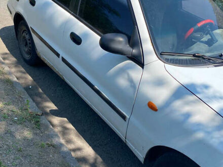 Белый Дэу Сенс, объемом двигателя 1.3 л и пробегом 320 тыс. км за 1585 $, фото 1 на Automoto.ua