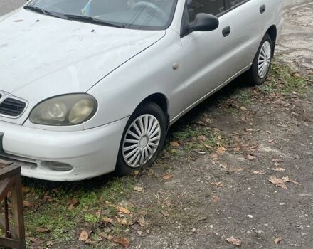 Белый Дэу Сенс, объемом двигателя 1.3 л и пробегом 1000 тыс. км за 1200 $, фото 1 на Automoto.ua