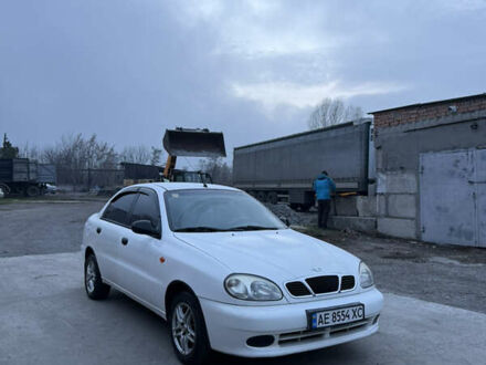 Білий Деу Сенс, об'ємом двигуна 1.3 л та пробігом 144 тис. км за 2000 $, фото 1 на Automoto.ua