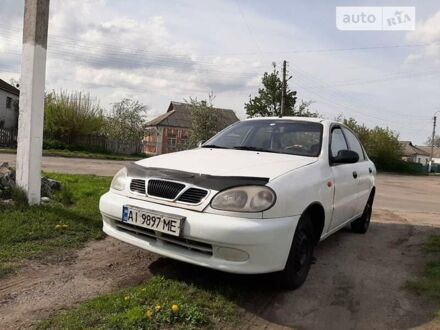 Белый Дэу Сенс, объемом двигателя 0 л и пробегом 300 тыс. км за 1200 $, фото 1 на Automoto.ua