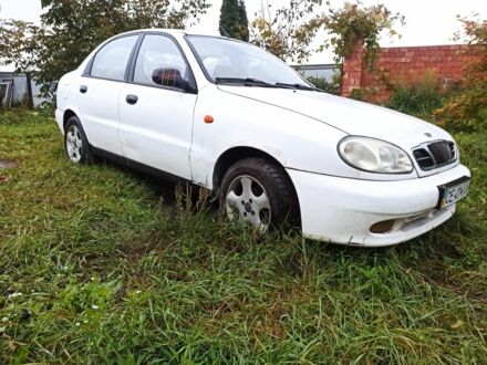 Белый Дэу Сенс, объемом двигателя 1.5 л и пробегом 213 тыс. км за 935 $, фото 1 на Automoto.ua