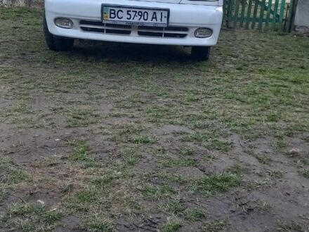 Белый Дэу Сенс, объемом двигателя 0 л и пробегом 320 тыс. км за 1050 $, фото 1 на Automoto.ua