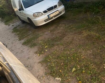 Білий Деу Сенс, об'ємом двигуна 1.5 л та пробігом 300 тис. км за 812 $, фото 1 на Automoto.ua