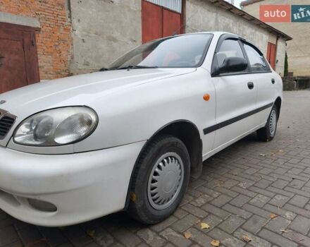 Белый Дэу Сенс, объемом двигателя 1.3 л и пробегом 120 тыс. км за 2200 $, фото 1 на Automoto.ua