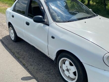 Дэу Сенс 2008 в Новых Санжарах на Automoto.ua Белый Дэу Сенс, объемом двигателя 1.5 л и пробегом 200 тыс. км за 1200 $, фото 1 на Automoto.ua