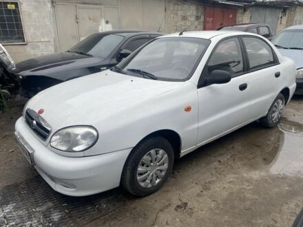 Белый Дэу Сенс, объемом двигателя 1.5 л и пробегом 170 тыс. км за 1800 $, фото 1 на Automoto.ua