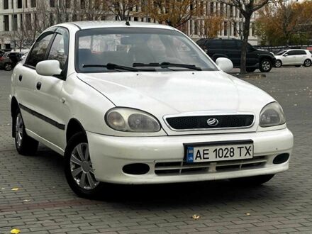 Дэу Сенс 2012 в Днепре (Днепропетровске) на Automoto.ua Белый Дэу Сенс, объемом двигателя 1.2 л и пробегом 214 тыс. км за 2200 $, фото 1 на Automoto.ua