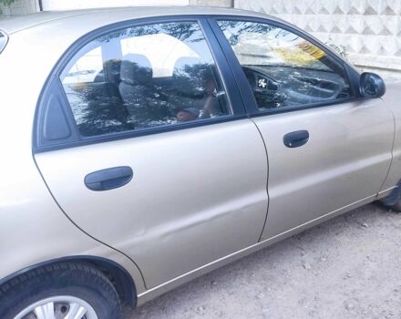 Бежевий Деу Сенс, об'ємом двигуна 1.5 л та пробігом 250 тис. км за 2800 $, фото 2 на Automoto.ua