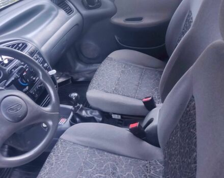 Бежевий Деу Сенс, об'ємом двигуна 1.5 л та пробігом 250 тис. км за 2800 $, фото 7 на Automoto.ua