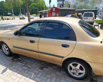 Бежевый Дэу Сенс, объемом двигателя 1.6 л и пробегом 220 тыс. км за 3500 $, фото 1 на Automoto.ua
