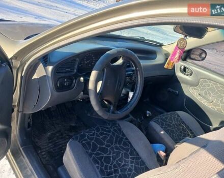 Бежевый Дэу Сенс, объемом двигателя 1.5 л и пробегом 100 тыс. км за 1350 $, фото 5 на Automoto.ua