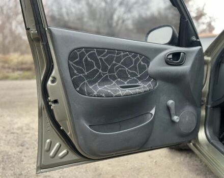 Бежевий Деу Сенс, об'ємом двигуна 1.5 л та пробігом 230 тис. км за 2800 $, фото 8 на Automoto.ua