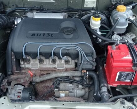 Бежевий Деу Сенс, об'ємом двигуна 1.3 л та пробігом 138 тис. км за 2200 $, фото 6 на Automoto.ua