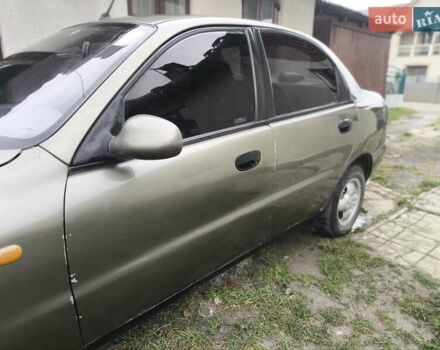 Бежевый Дэу Сенс, объемом двигателя 1.3 л и пробегом 200 тыс. км за 850 $, фото 6 на Automoto.ua