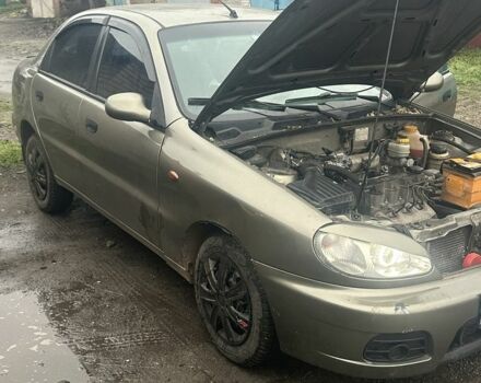 Бежевый Дэу Сенс, объемом двигателя 1.5 л и пробегом 180 тыс. км за 2500 $, фото 4 на Automoto.ua