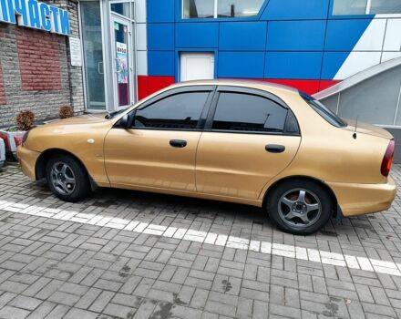 Бежевый Дэу Сенс, объемом двигателя 1.6 л и пробегом 367 тыс. км за 2200 $, фото 1 на Automoto.ua