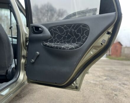 Бежевий Деу Сенс, об'ємом двигуна 1.5 л та пробігом 230 тис. км за 2800 $, фото 13 на Automoto.ua