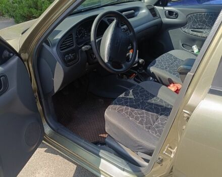 Бежевый Дэу Сенс, объемом двигателя 1.6 л и пробегом 275 тыс. км за 2900 $, фото 8 на Automoto.ua