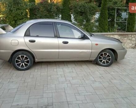 Бежевый Дэу Сенс, объемом двигателя 1.3 л и пробегом 217 тыс. км за 1800 $, фото 1 на Automoto.ua