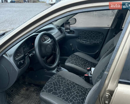 Бежевый Дэу Сенс, объемом двигателя 1.3 л и пробегом 143 тыс. км за 1899 $, фото 15 на Automoto.ua