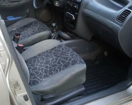 Бежевый Дэу Сенс, объемом двигателя 1.3 л и пробегом 217 тыс. км за 1800 $, фото 2 на Automoto.ua