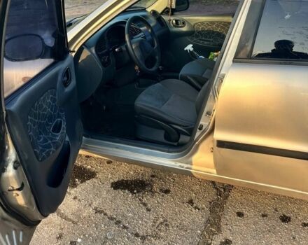 Бежевый Дэу Сенс, объемом двигателя 1.5 л и пробегом 200 тыс. км за 2200 $, фото 7 на Automoto.ua