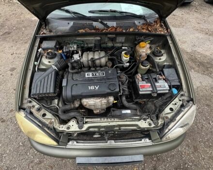 Бежевый Дэу Сенс, объемом двигателя 1.6 л и пробегом 260 тыс. км за 1600 $, фото 6 на Automoto.ua