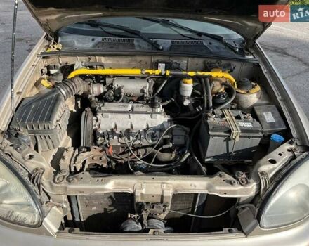 Бежевий Деу Сенс, об'ємом двигуна 1.3 л та пробігом 220 тис. км за 1900 $, фото 11 на Automoto.ua