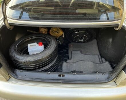 Бежевый Дэу Сенс, объемом двигателя 1.5 л и пробегом 350 тыс. км за 2700 $, фото 14 на Automoto.ua