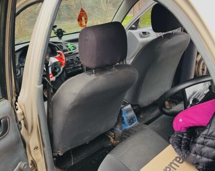 Бежевый Дэу Сенс, объемом двигателя 1.5 л и пробегом 330 тыс. км за 1700 $, фото 5 на Automoto.ua