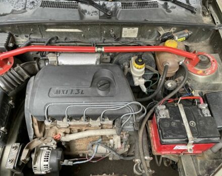 Деу Сенс 2004 у Одесі на Automoto.ua Бежевий Деу Сенс, об'ємом двигуна 1.3 л та пробігом 105 тис. км за 1424 $, фото 3 на Automoto.ua